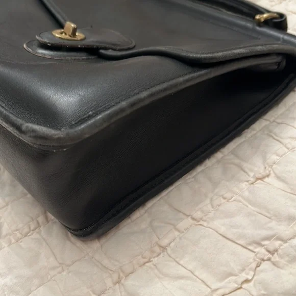 Vintage Coach Station Willis Bag in black - Picture 10 of 14